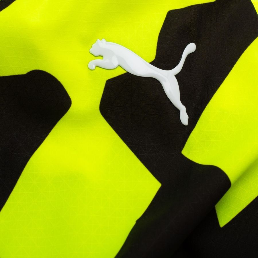 Dortmund Jubiläum 4. Trikot Authentic 2025
