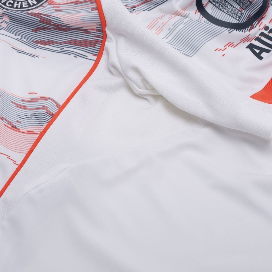 Bayern München Auswärtstrikot 25/26