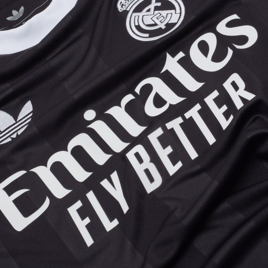 Real Madrid Torwarttrikot 3. 25/26 Authentic