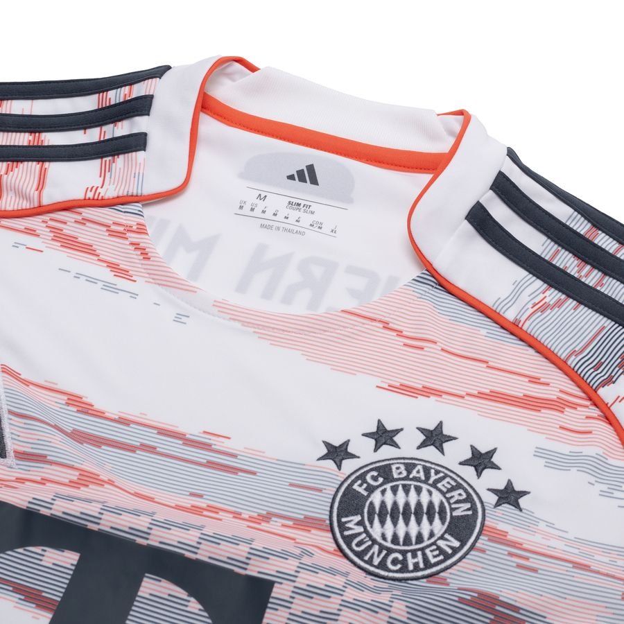 Bayern München - 25 Müller Auswärtstrikot - Limitiert 25/26